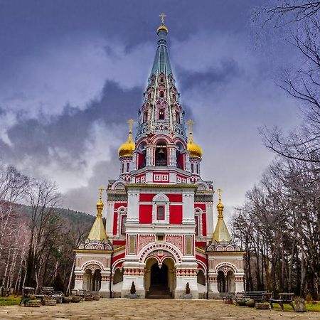 Апартамент Дани Apartament Dani カザンラク エクステリア 写真